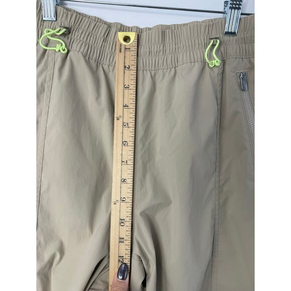 Athleta Cascade Cargo Pants Beige Tan Nylon Joggers Utility Hiking Size S - Picture 8 of 12